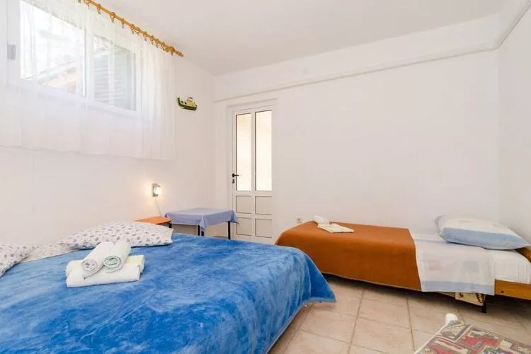 Apartments Villa Dingač- Borak - Standard One Bedroom Apartment with Balcony and Sea View No. 3-Schlafzimmer