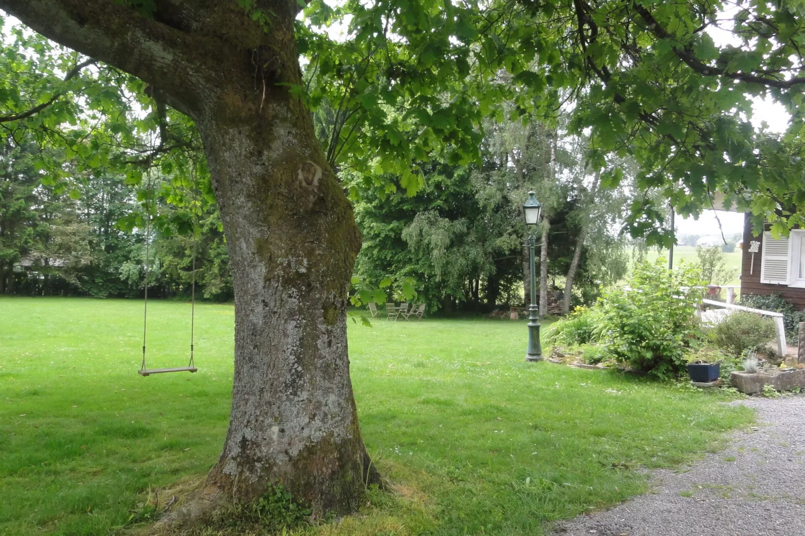 Le Taimont-Gardens summer