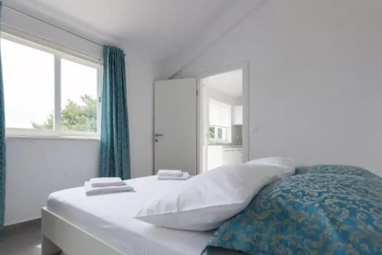 Apartments Villa Dingač - Borak - Two Bedroom Apartment with Balcony and Sea View (Silver)-Chambre