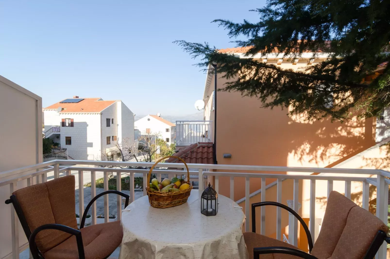 Apartments Senjo - Studio Apartment with Balcony with Side Sea View (Apartman 4)-Balcon-terrasse