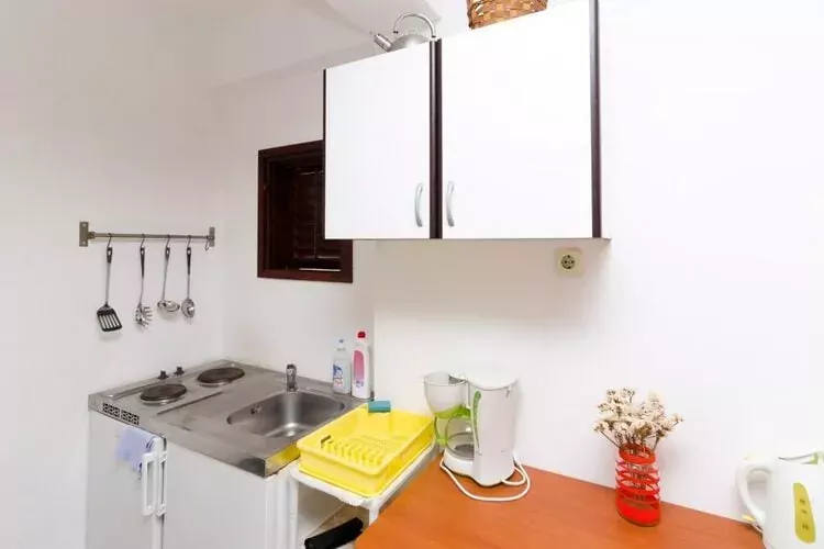Apartments Dalmatin Žuljana - Studio Apartment 3-Kitchen
