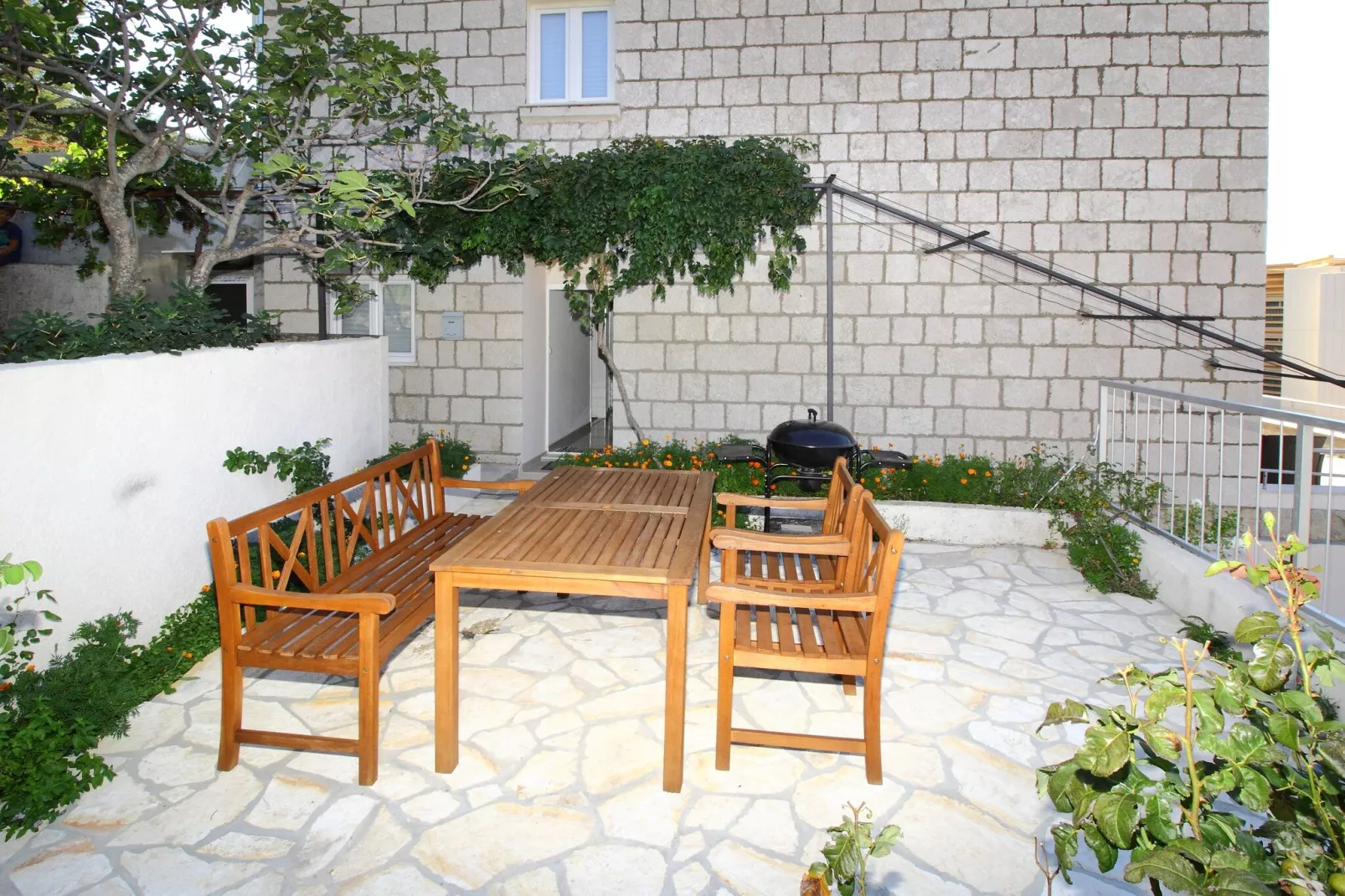 outdoor
