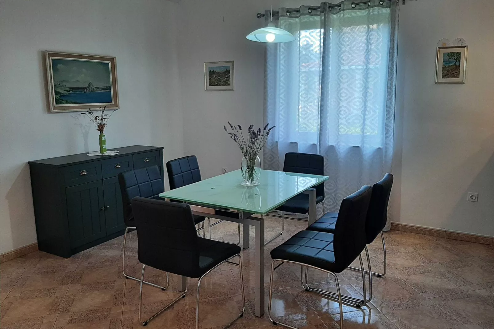 Apartment Bruna - Two Bedroom Apartment with Terrace-Salle à manger