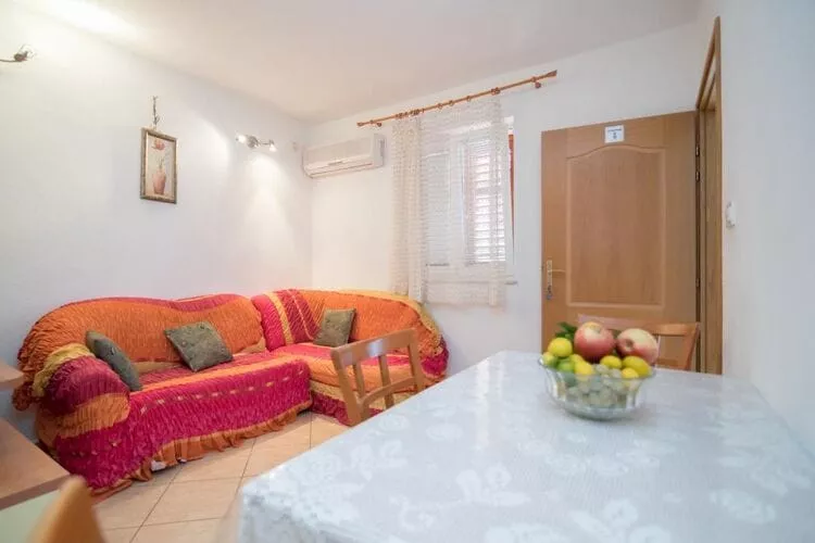 Apartments Longo - One Bedroom Apartment with Terrace, A2 - (ST)-Indoor