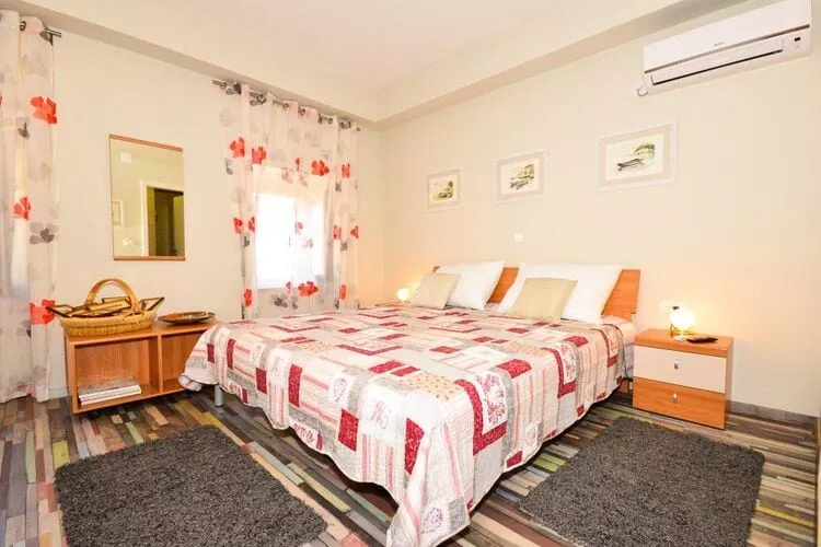 Holiday Home Belmondo- Three Bedroom Home with Terrace and Private Pool (A6)-Bedroom