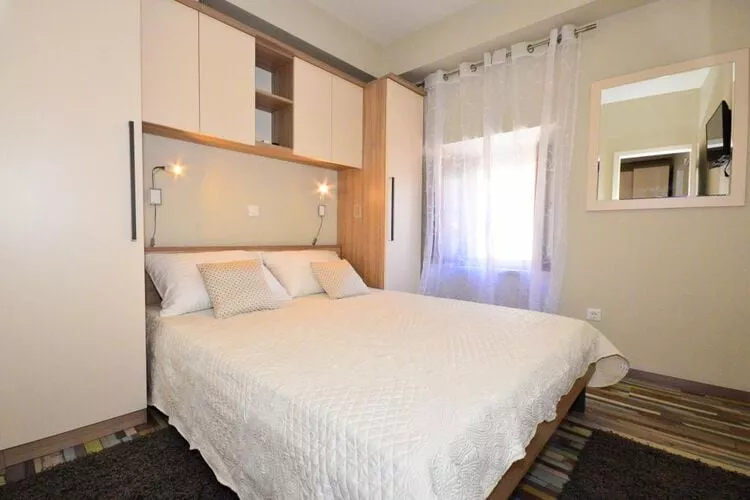 Holiday Home Belmondo- Three Bedroom Home with Terrace and Private Pool (A6)-Bedroom