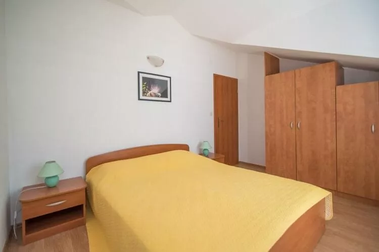 Apartments Batinic - Two Bedroom Apartment with Terrace and Sea View (ST)-Bedroom