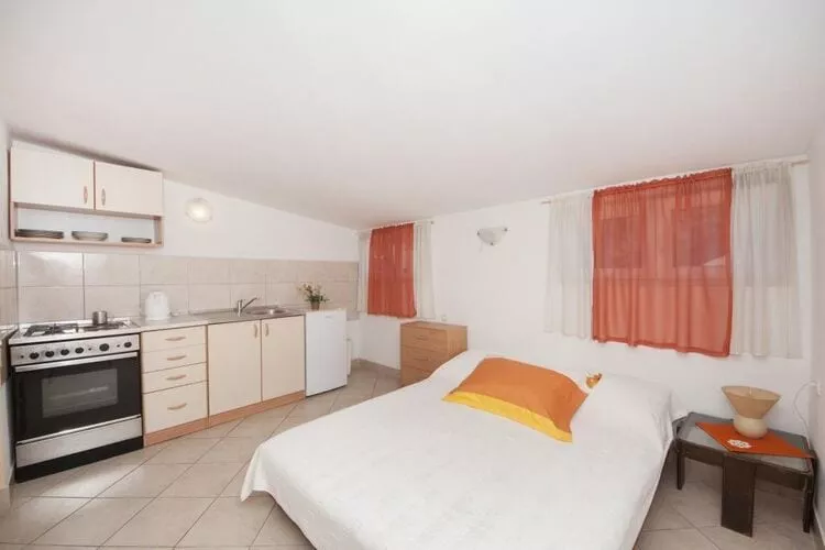 Apartments Jasenka - Studio Attic with Terrace and Sea View A2 - (ST)-Indoor