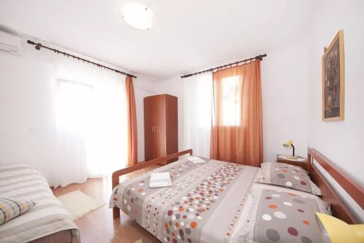 Apartments Mira -One Bedroom Apartment with Terrace and Sea View(A1)-Bedroom