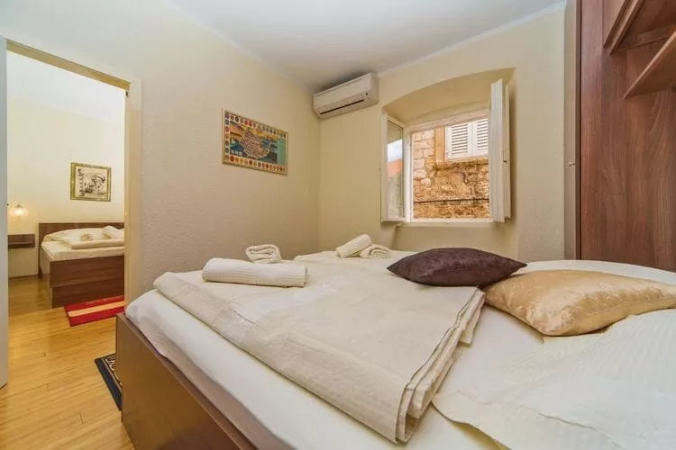 Apartment Maru - Two Bedroom Apartment with City View (A4)-Bedroom