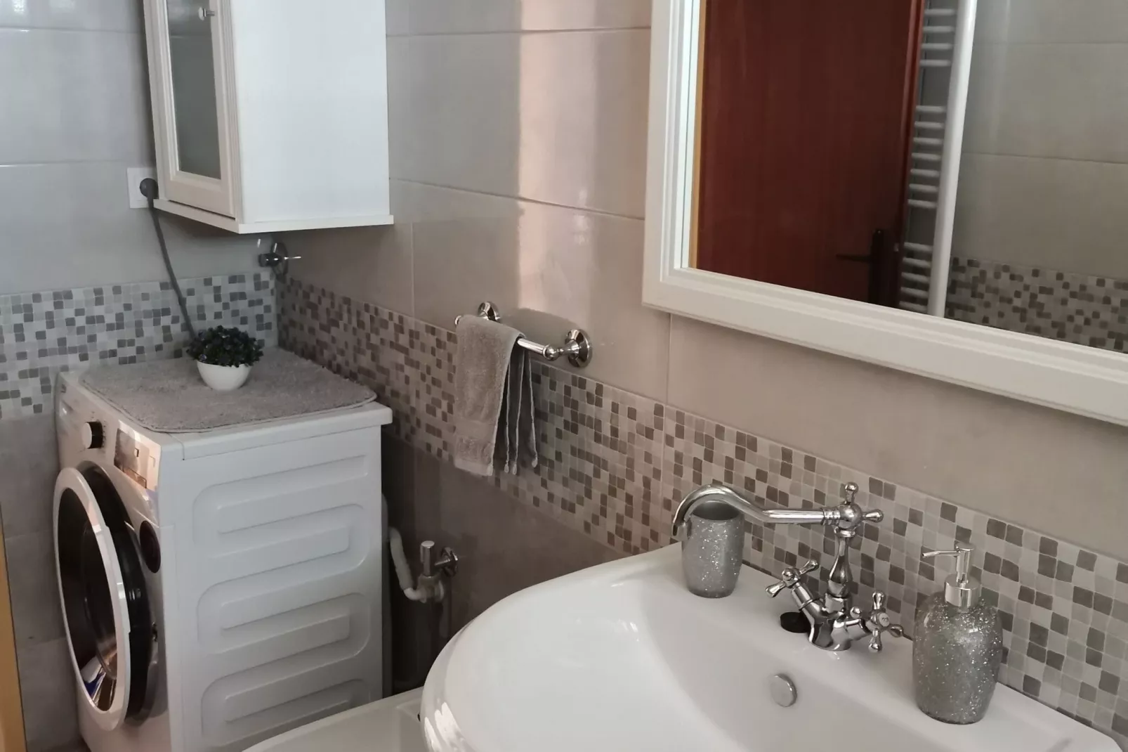 Apartment Vesna & Ivica - Two Bedroom Apartment with Terrace and Sea View (Vesna)-Salle de bain