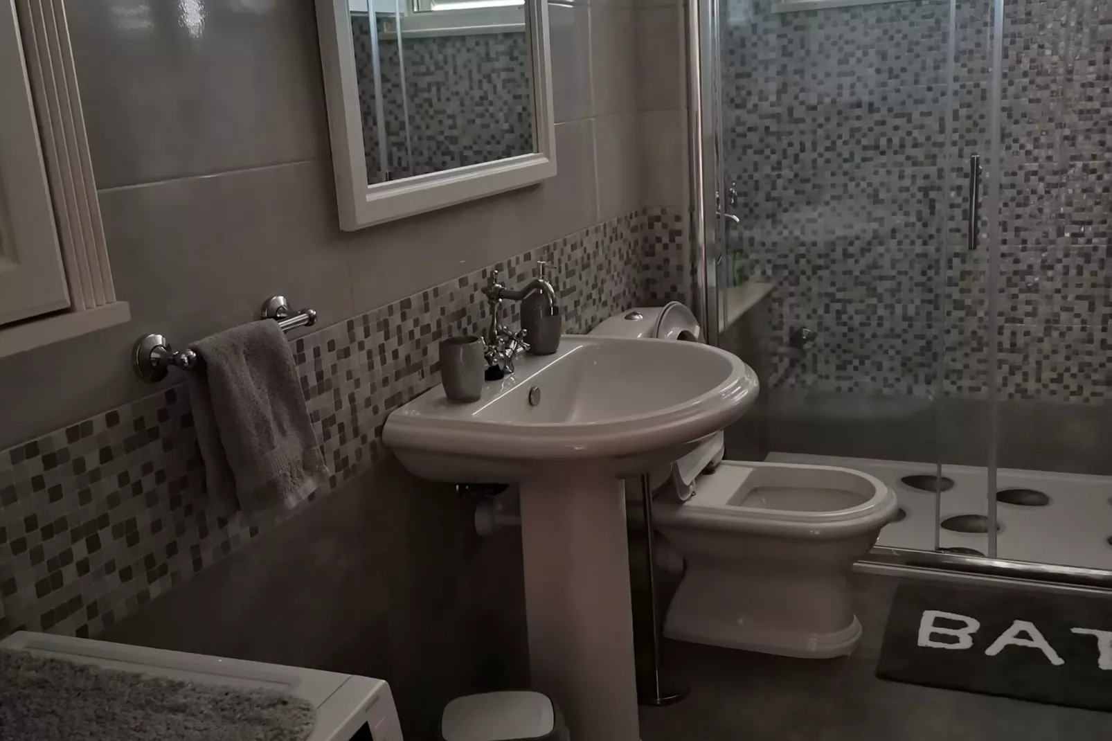 Apartment Vesna & Ivica - Two Bedroom Apartment with Terrace and Sea View (Vesna)-Salle de bain