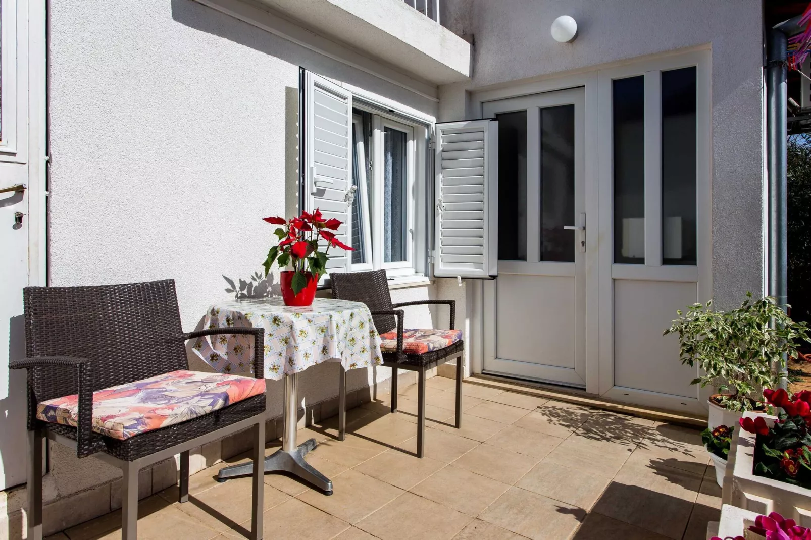 Apartment Nadalina- One Bedroom Apartment with Terrace (A3)-Terrace