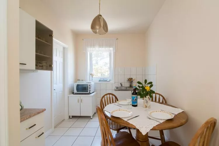 Apartments Mijajov Dvor- One-Bedroom Apartment with Shared Balcony  (#2) (ST)-Küche