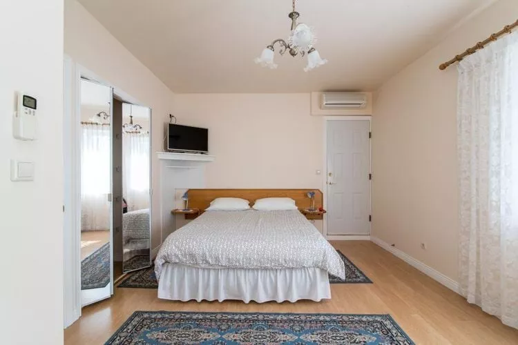 Apartments Mijajov Dvor- One-Bedroom Apartment with Shared Balcony  (#2) (ST)