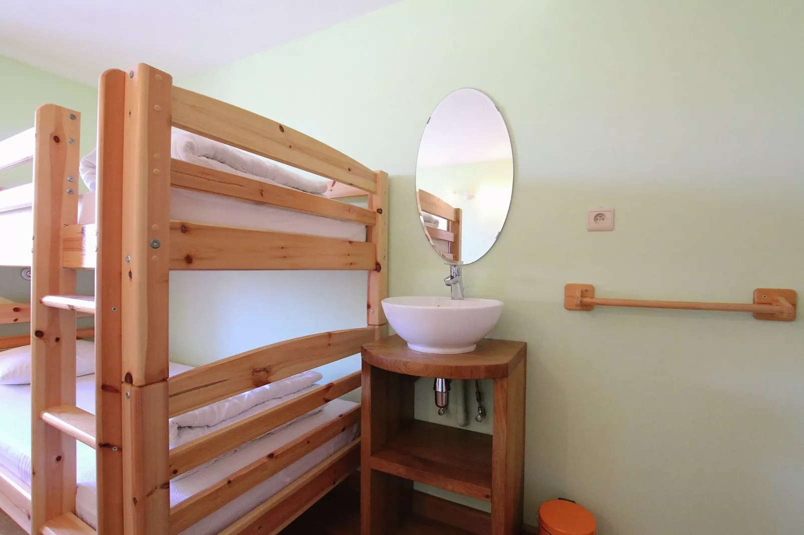 Li Vêrt Veschau-Bedroom