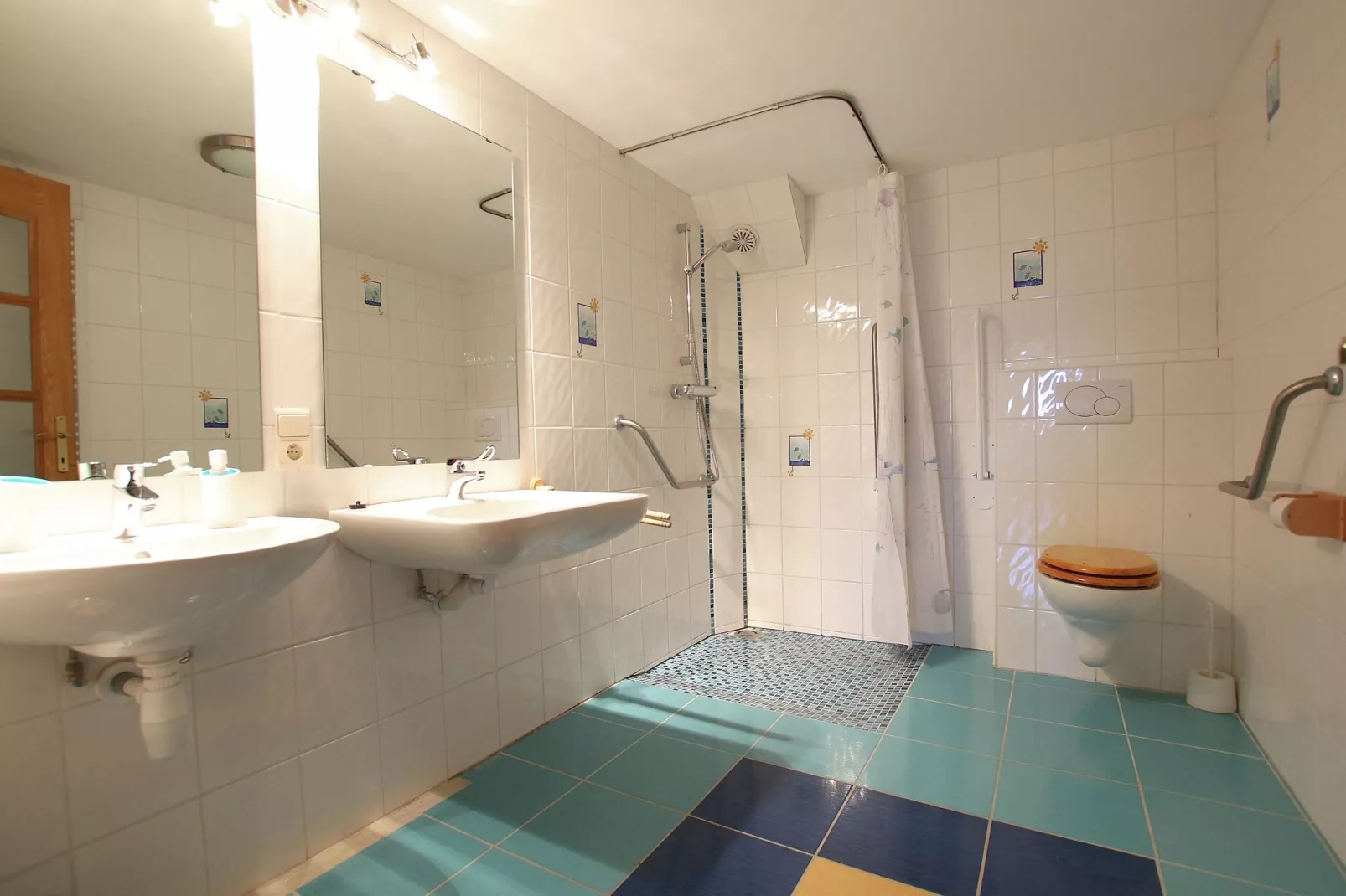 Li Vêrt Veschau-Bathroom