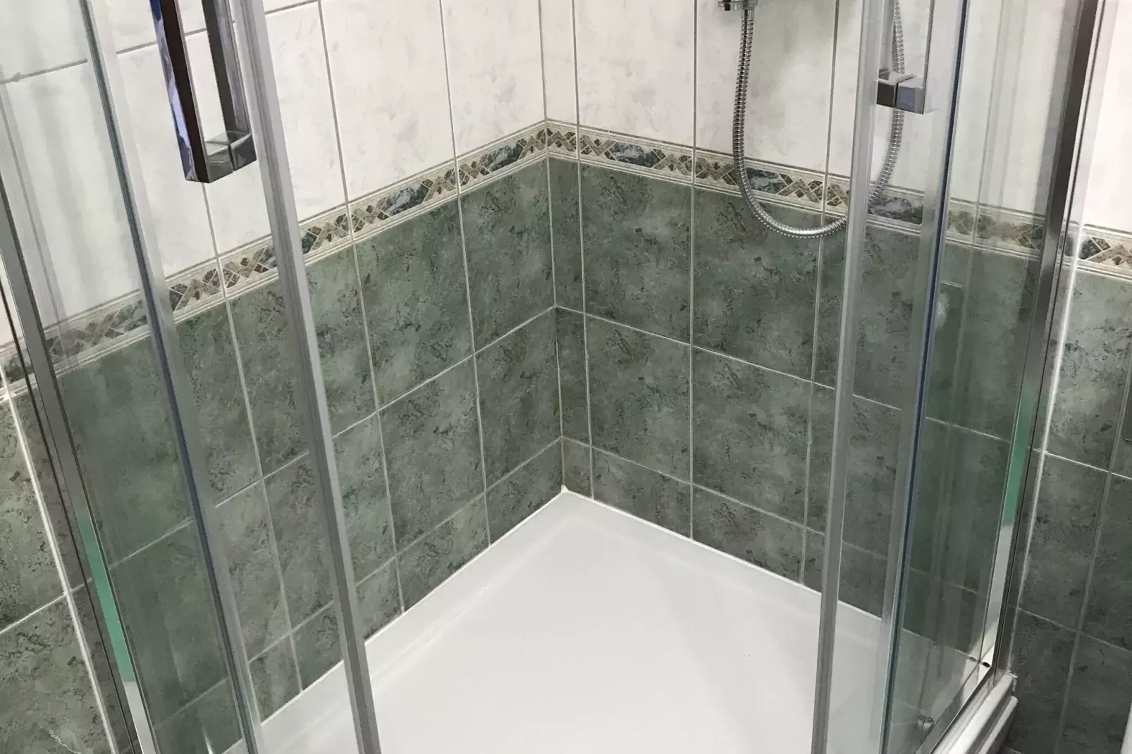 Apartment City Walk (ST) - Comfort One Bedroom Apartment with Balcony and City View (A2)-Bathroom