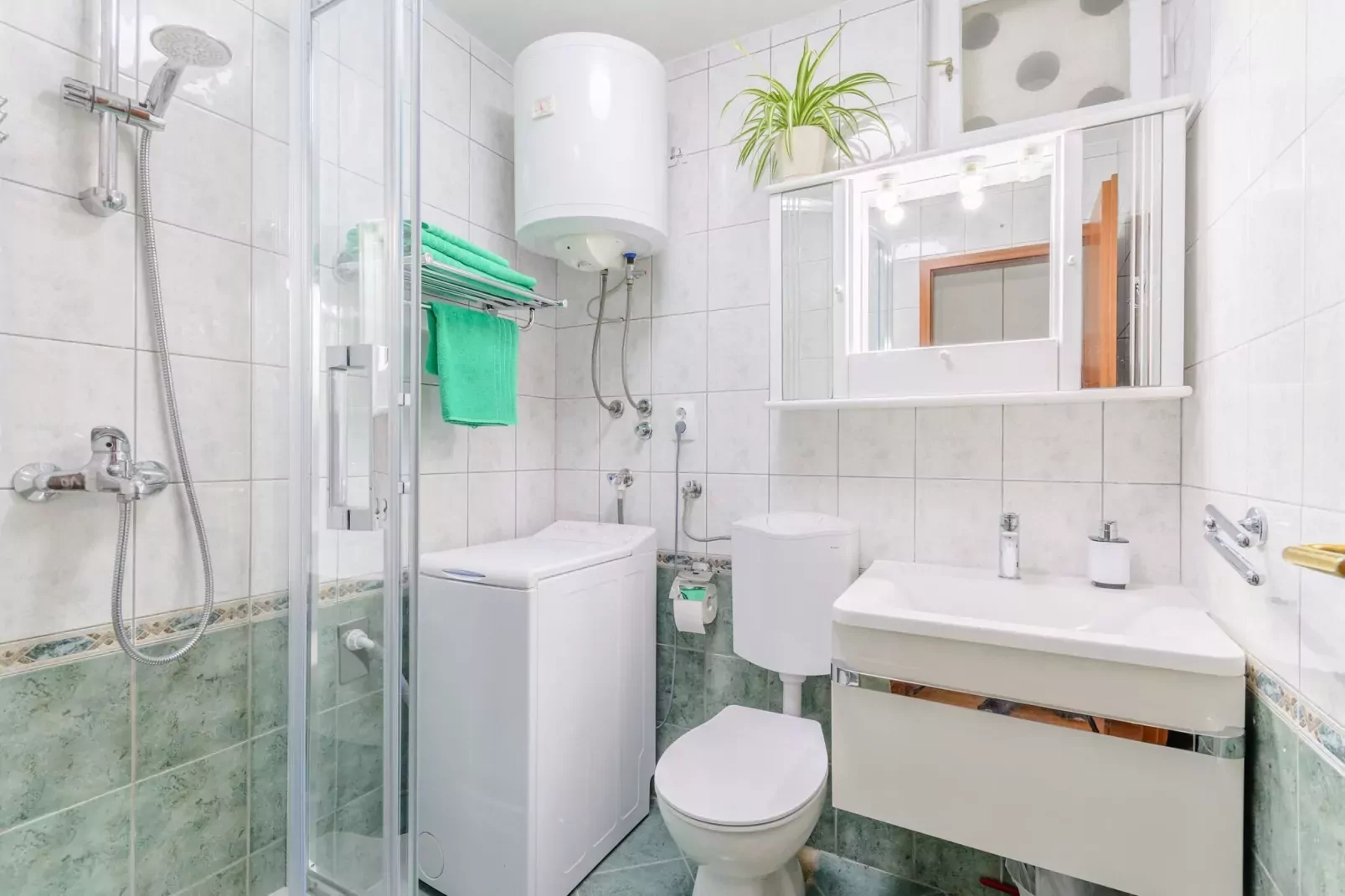 Apartment City Walk (ST) - Comfort One Bedroom Apartment with Balcony and City View (A2)-Bathroom