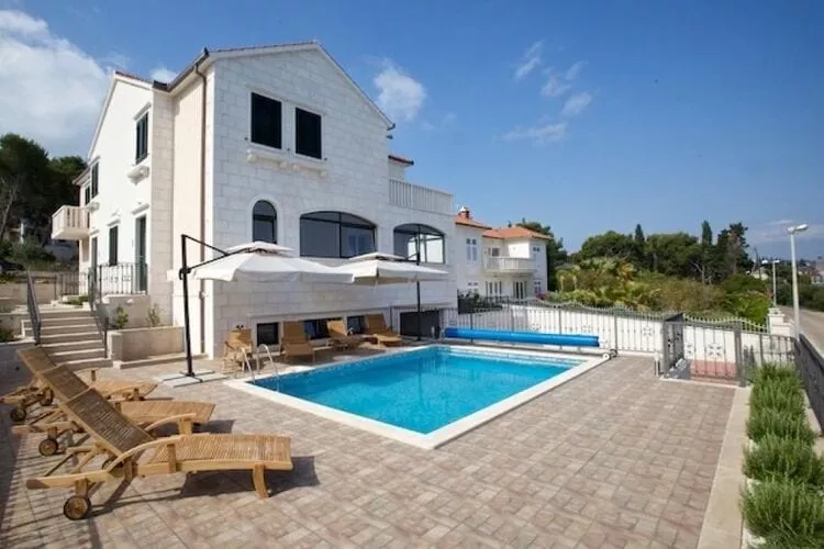 Apartments Villa Grlica - One Bedroom Apartment With Balcony and Garden View (A2)-Outdoor