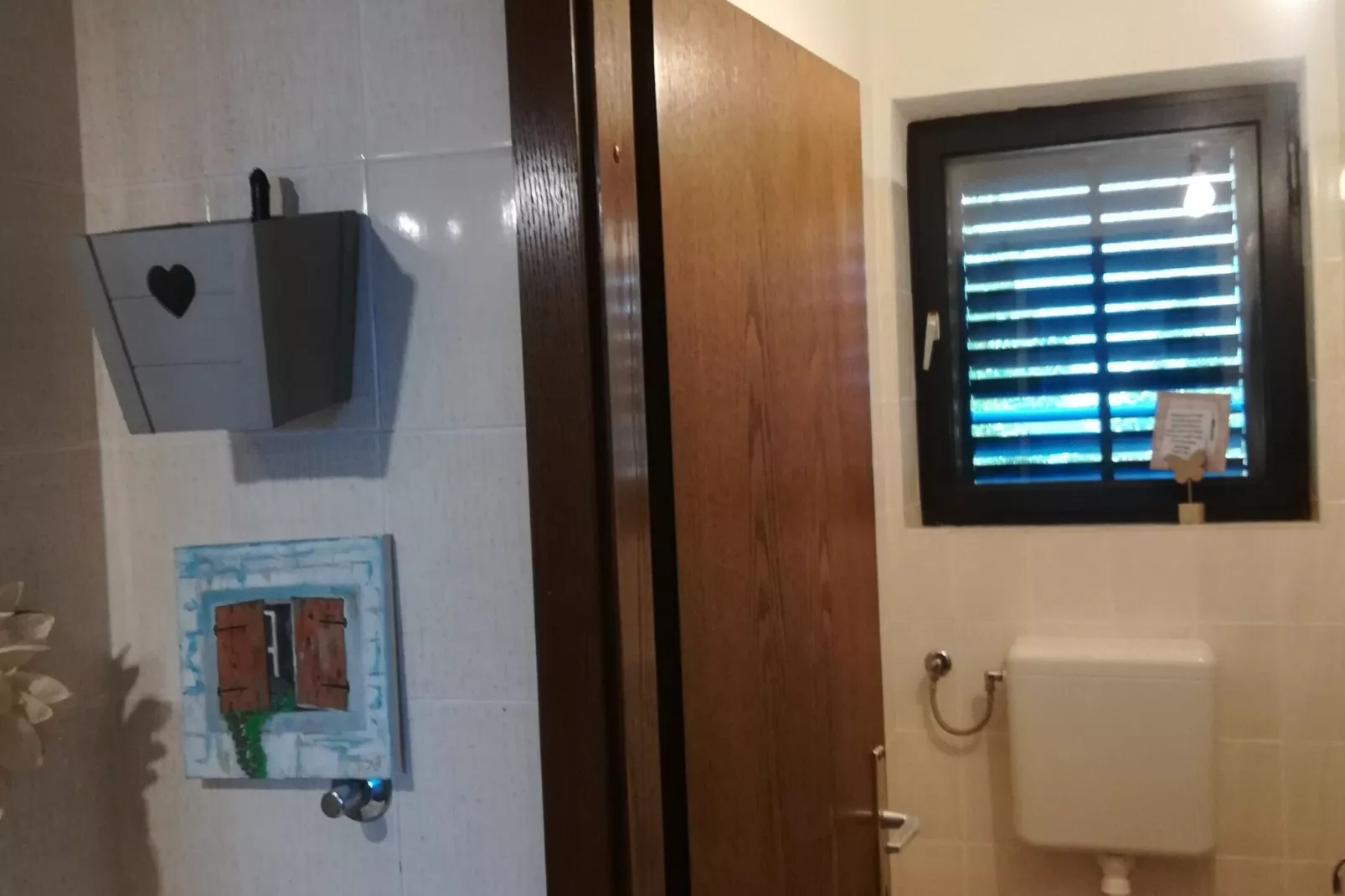 Apartments Tamara (ST)- Three Bedroom Apartment with Balcony (A1)-Bathroom