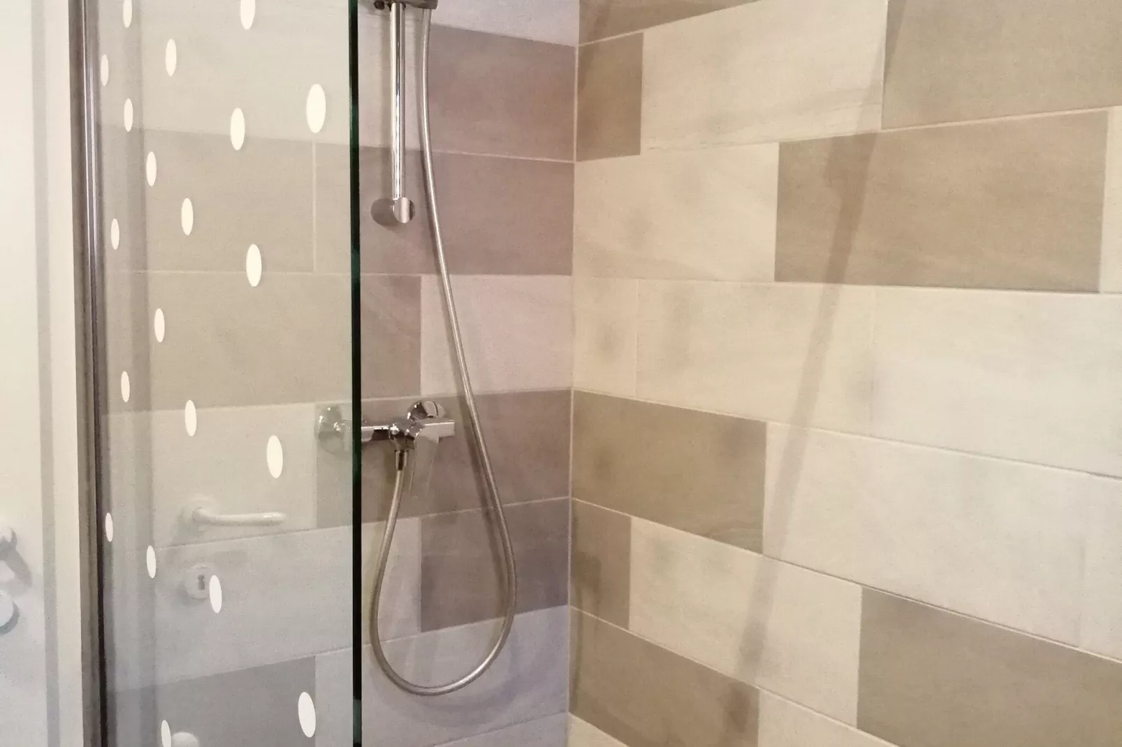 Apartments Tamara (ST)- Two Bedroom Apartment with Balcony (A2)-Bathroom