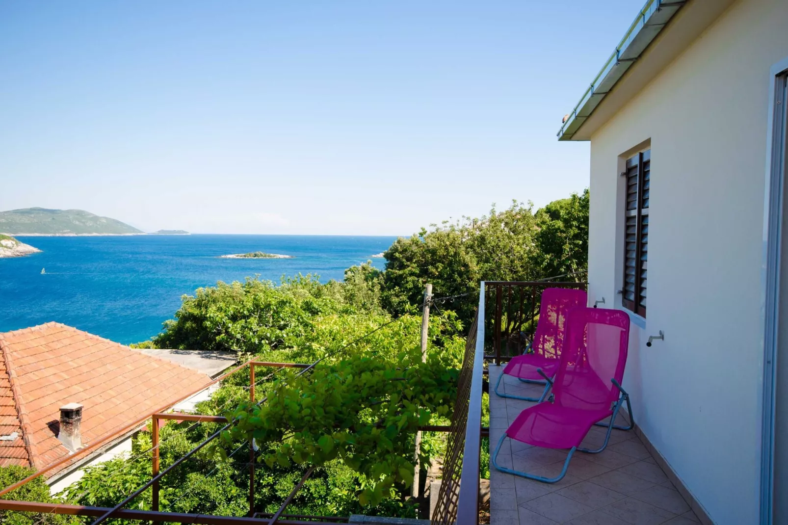 Guest House Rooms Rose - Romantic Double Room with Balcony and Sea View (No.1)-View