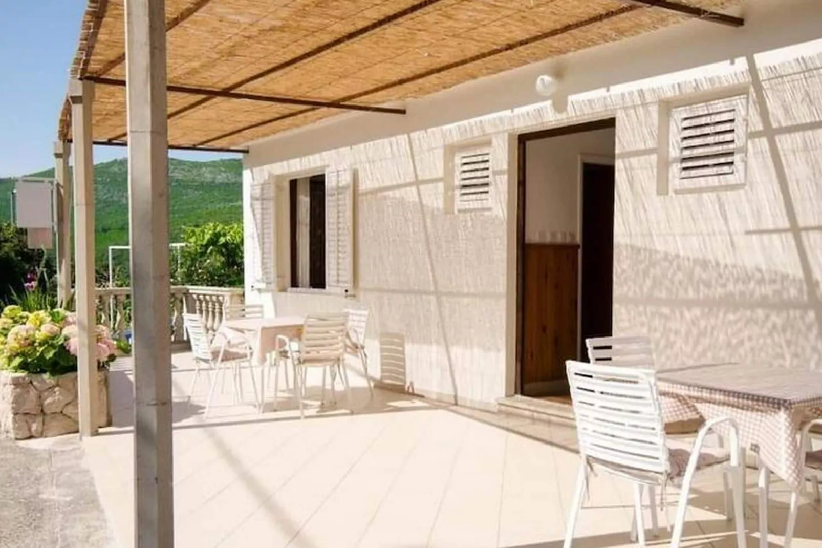 Guest House Rooms Rose - Studio with Terrace-Outdoor