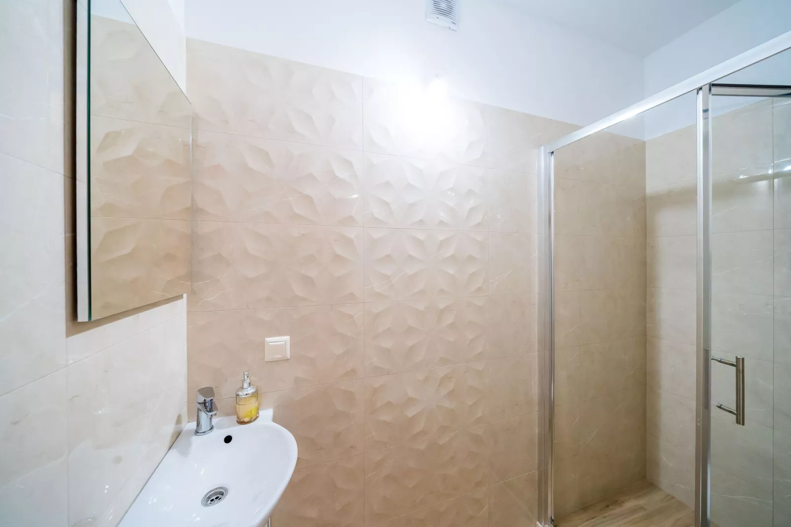 Rooms Rita - Double Room with Private Bathroom  (No. 1)-Salle de bain