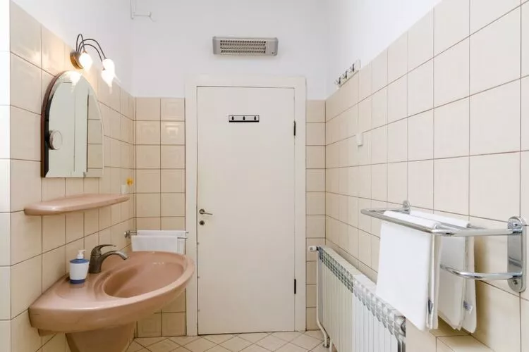 Holiday Home Patricija-Duplex Three Bedroom Apartment with Balcony and Sea View (A6+1)-Salle de bain