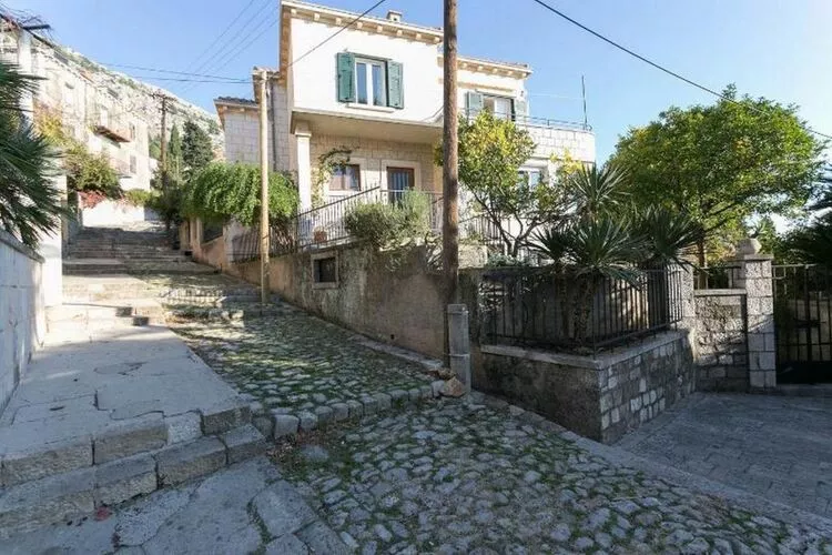 Holiday Home Patricija-Duplex Three Bedroom Apartment with Balcony and Sea View (A6+1)-Extérieur