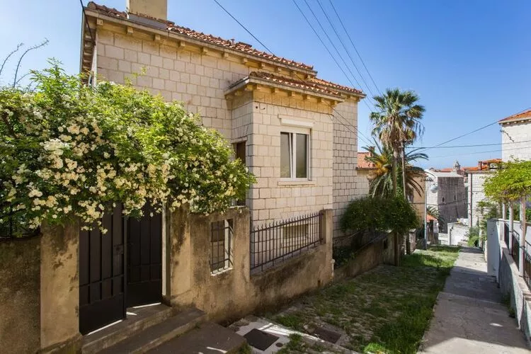 Holiday Home Patricija-Duplex Three Bedroom Apartment with Balcony and Sea View (A6+1)-Extérieur