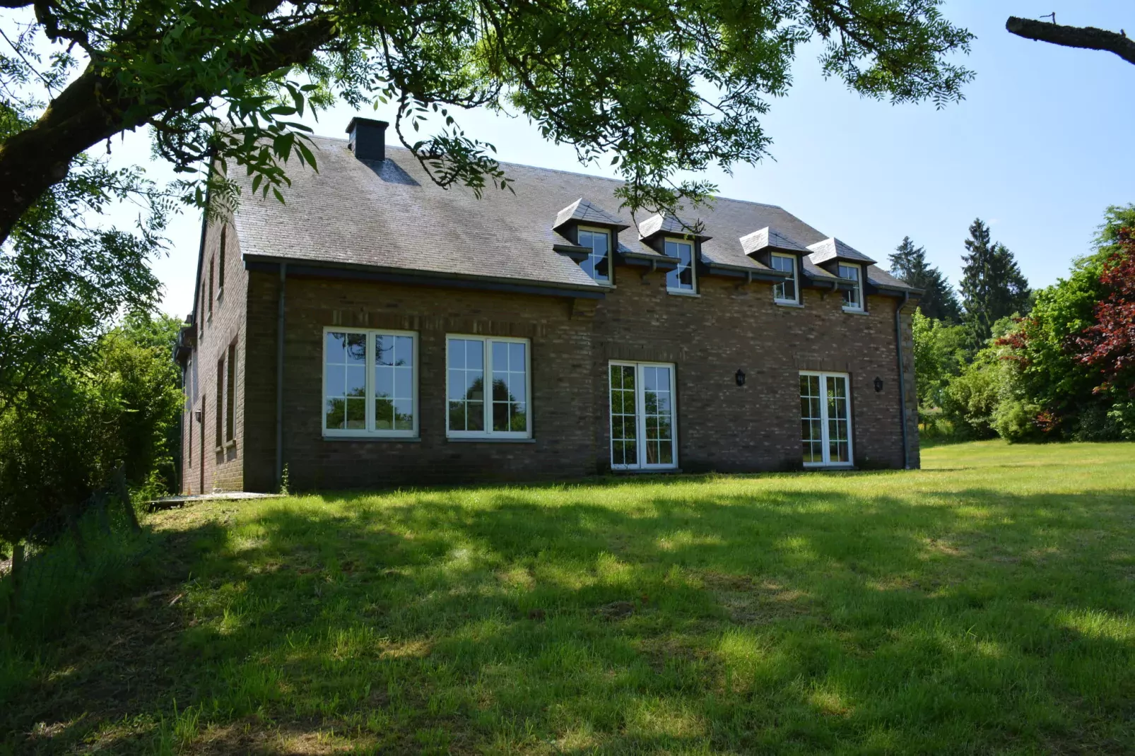 Villa Francine-Außenbereich Sommer