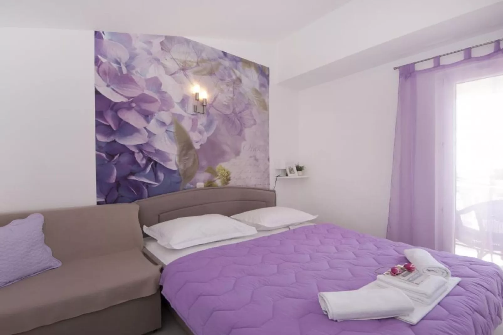 Apartments Villa Angela - Studio Apartment with Terrace and Sea View (Angela)-Bedroom