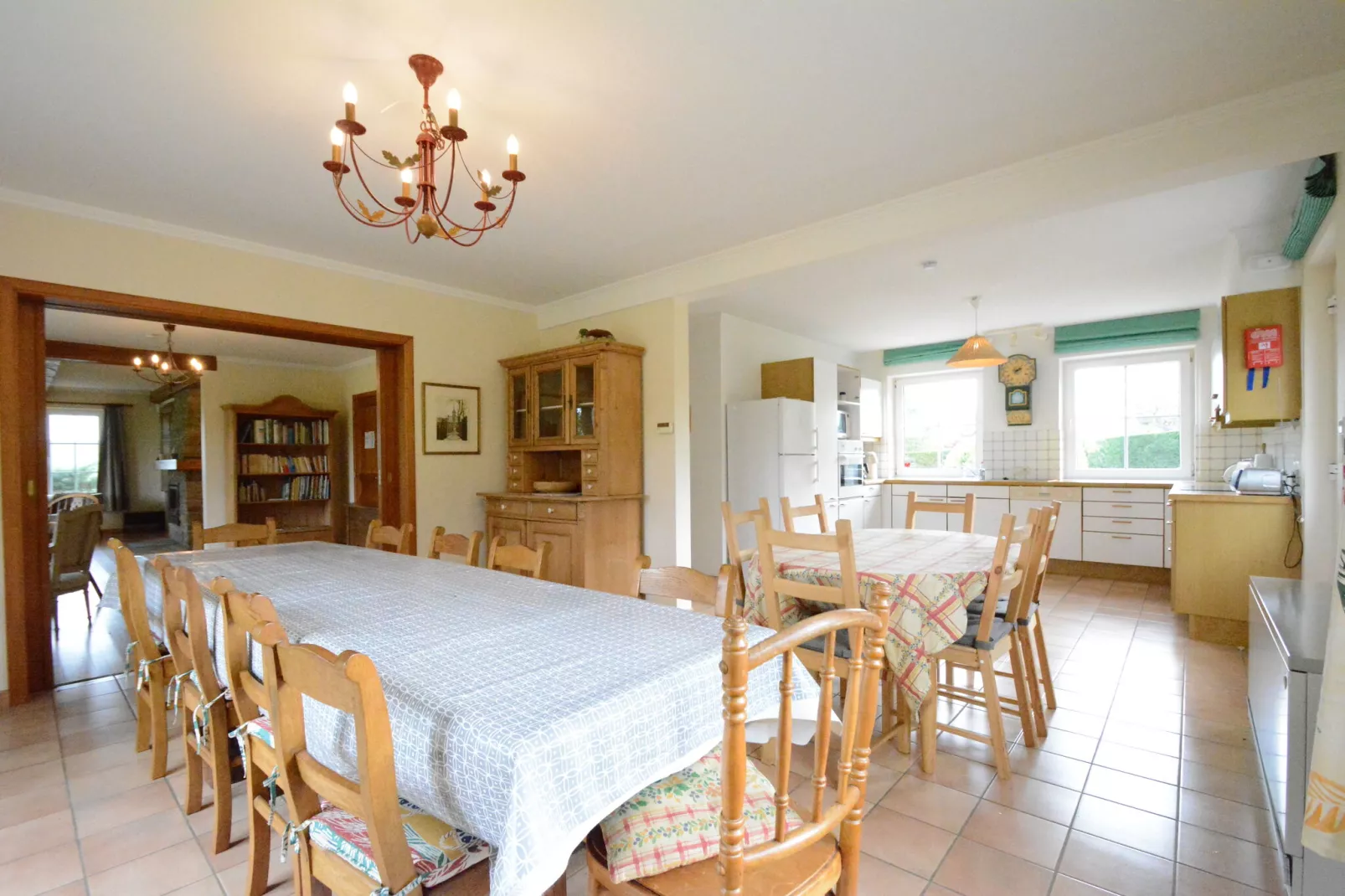 Villa Francine-Esszimmer
