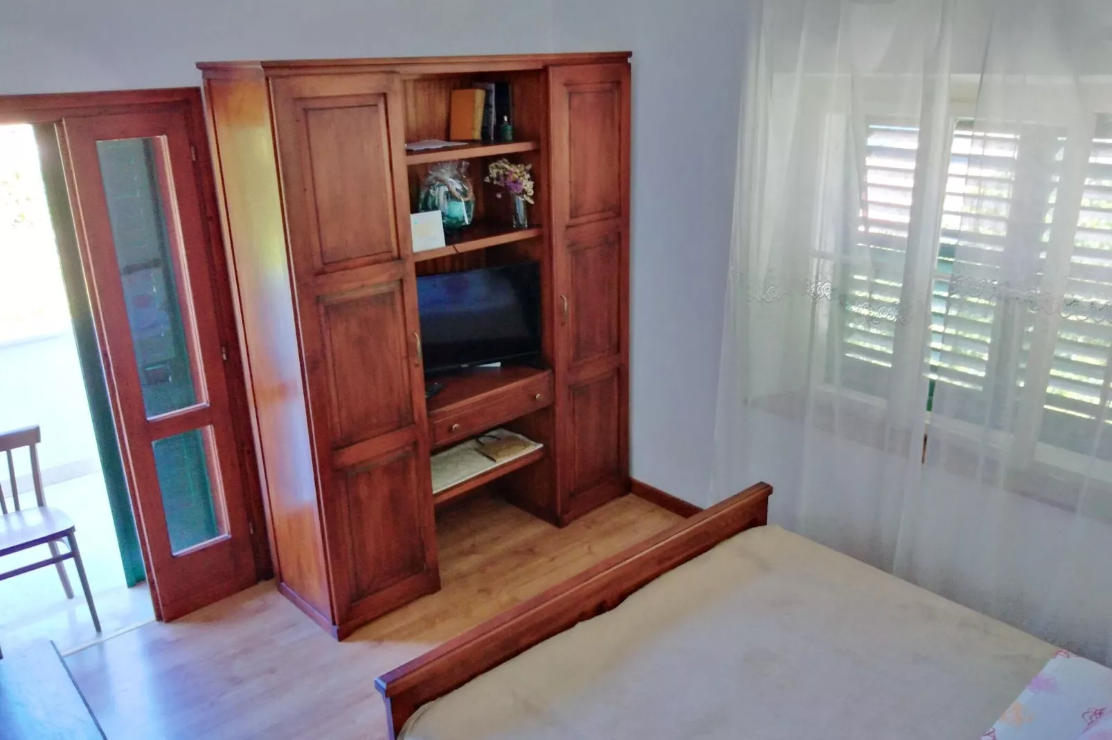 Guest House Hazdovac - Two Bedroom Apartment with Terrace and Sea View-Bedroom