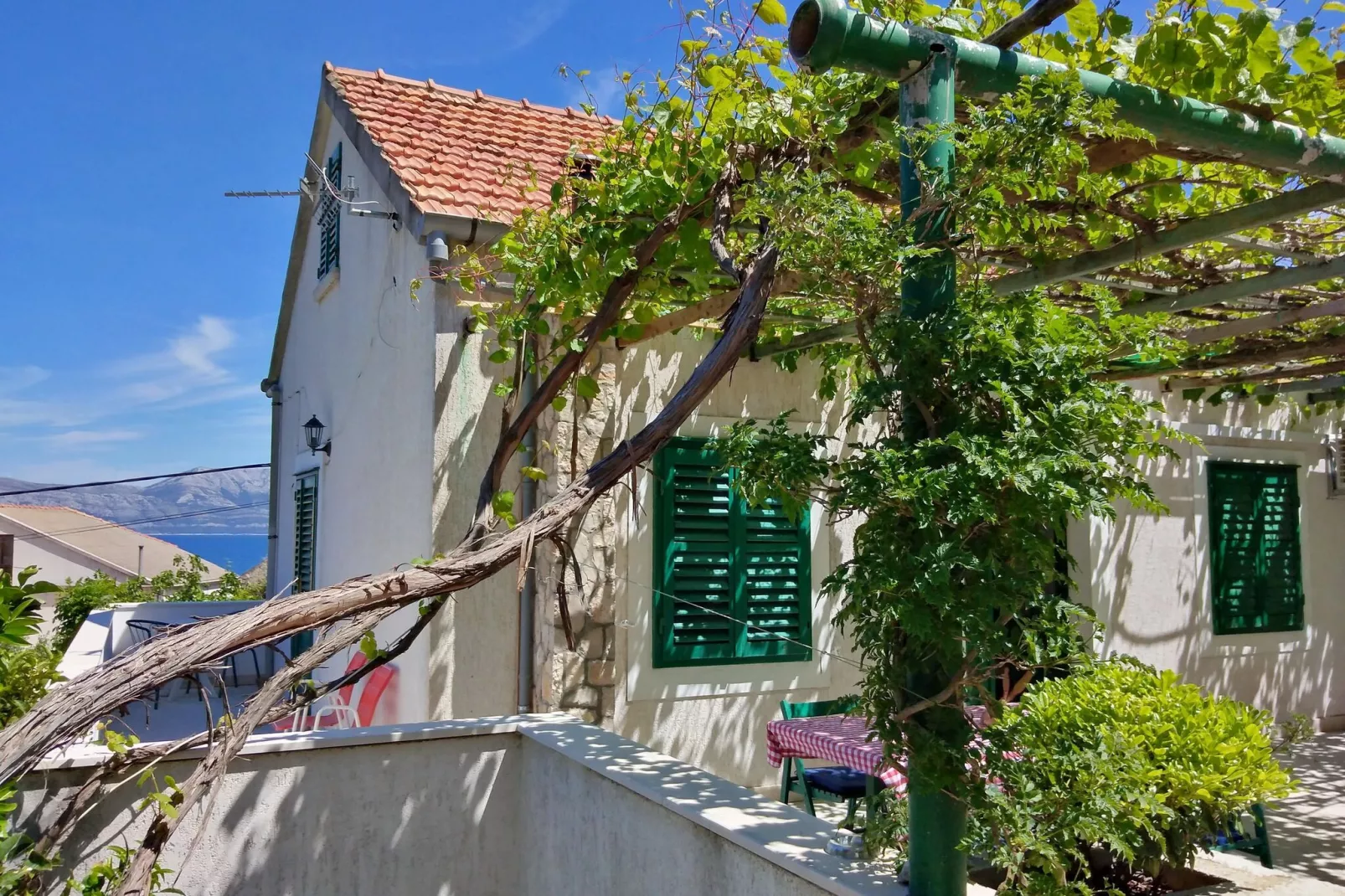 Guest House Hazdovac - Two Bedroom Apartment with Terrace and Sea View-Outdoor