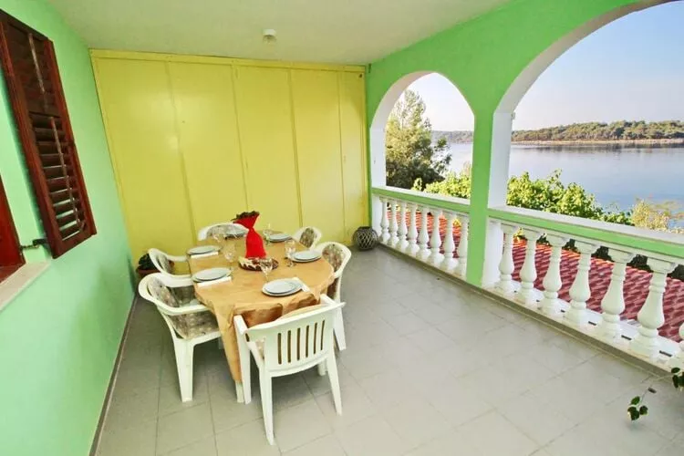 Apartments Bačić - Three Bedroom Apartment with Terrace and Sea View (A6+2)-Terrasse