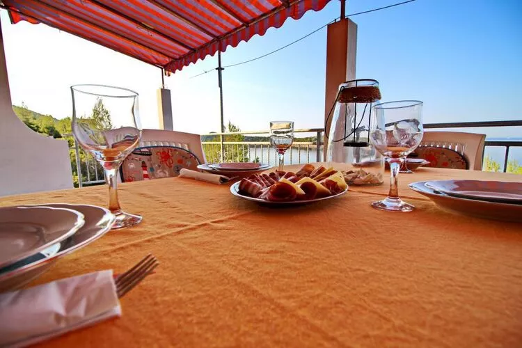 Apartments Bačić - Two Bedroom Apartment with Terrace and Sea View-Terrasse
