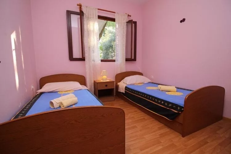 Apartments Bačić - Two Bedroom Apartment with Sea View-Chambre
