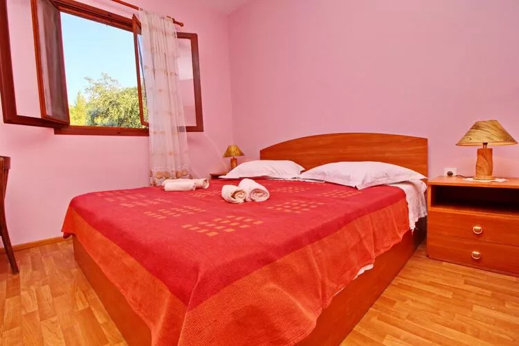 Apartments Bačić - Two Bedroom Apartment with Sea View-Chambre