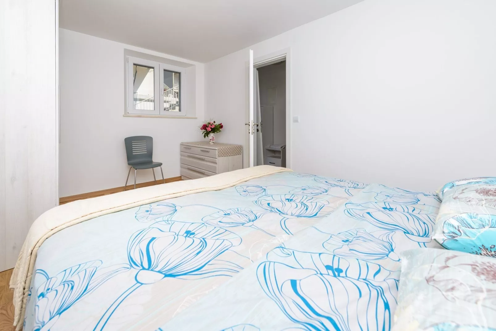 Apartment Pavlina - One Bedroom Apartment with Terrace-Bedroom