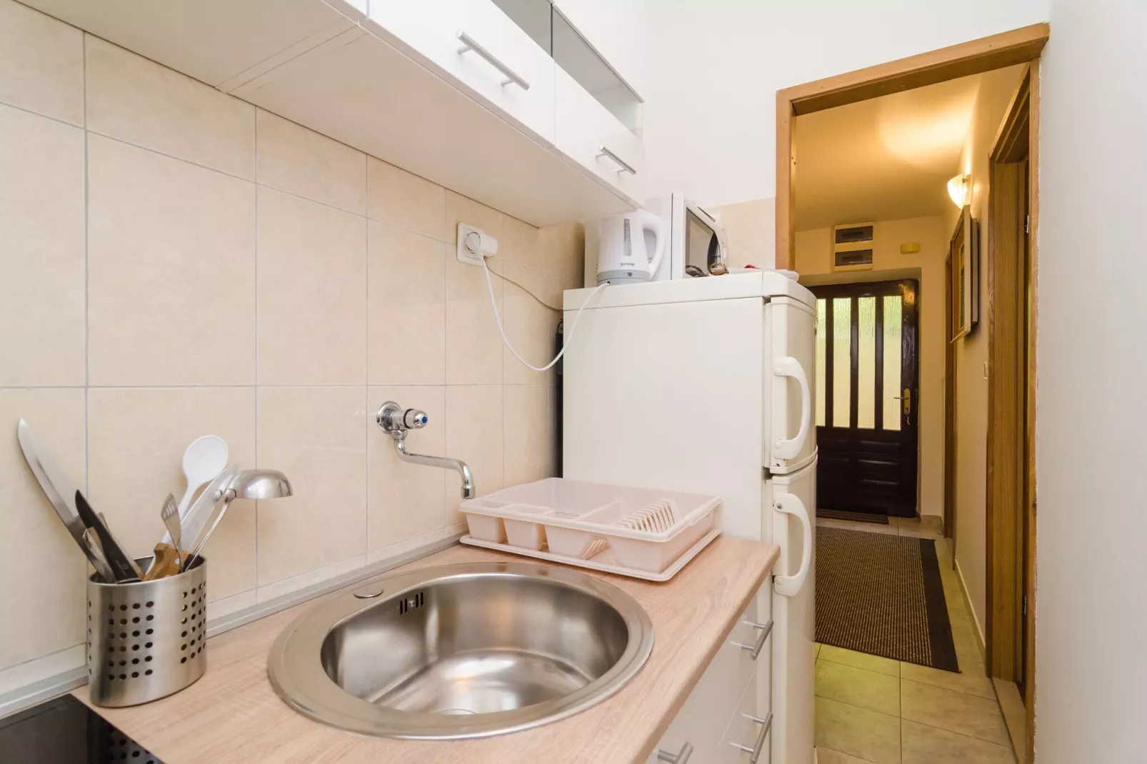 Apartment Adea - One Bedroom Apartment with Terrace-Küche