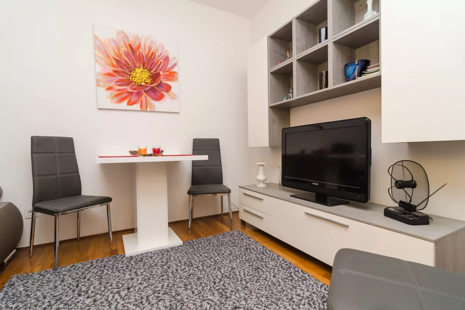 Apartment Adea - One Bedroom Apartment with Terrace-Innen