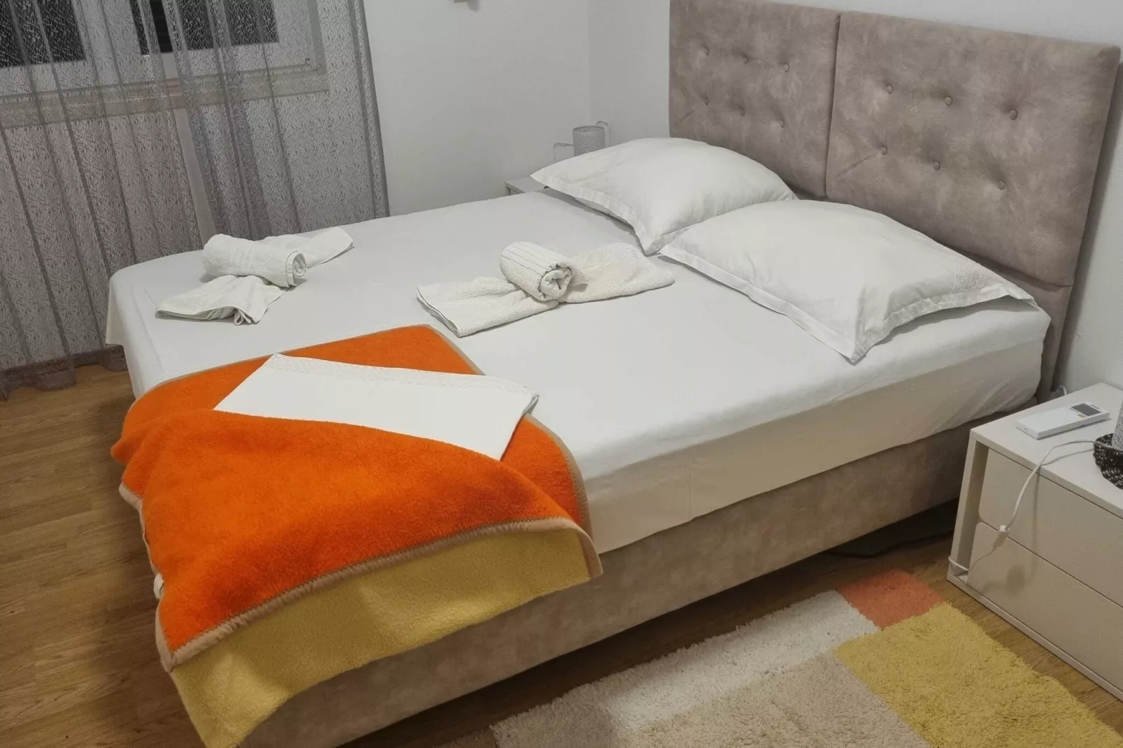 Apartments Villa Bella Vista - Two Bedroom Apartment with Balcony and  Sea  View-Chambre