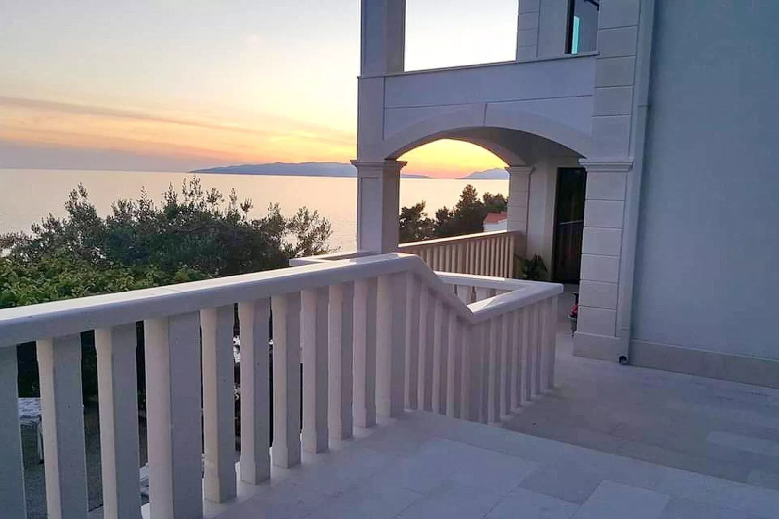 Apartments Villa Bella Vista - Two Bedroom Apartment with Balcony and  Sea  View-Extérieur