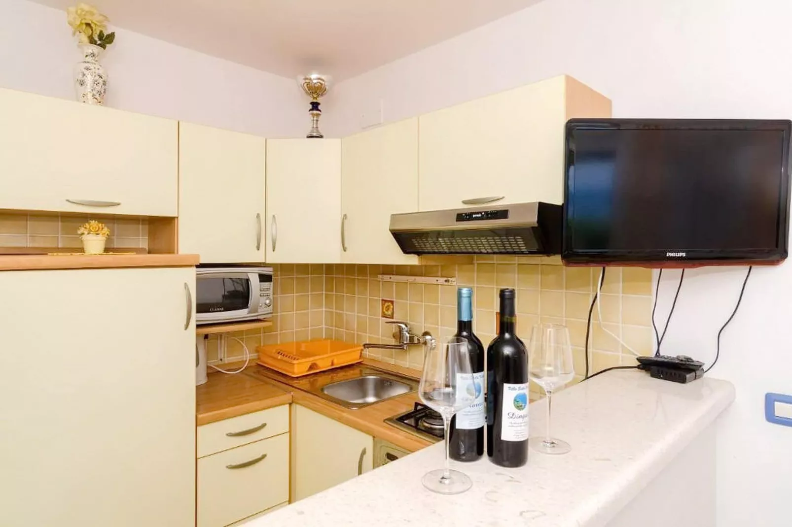 Apartments Villa Bella Vista - Two Bedroom Apartment With Terrace-Cuisine