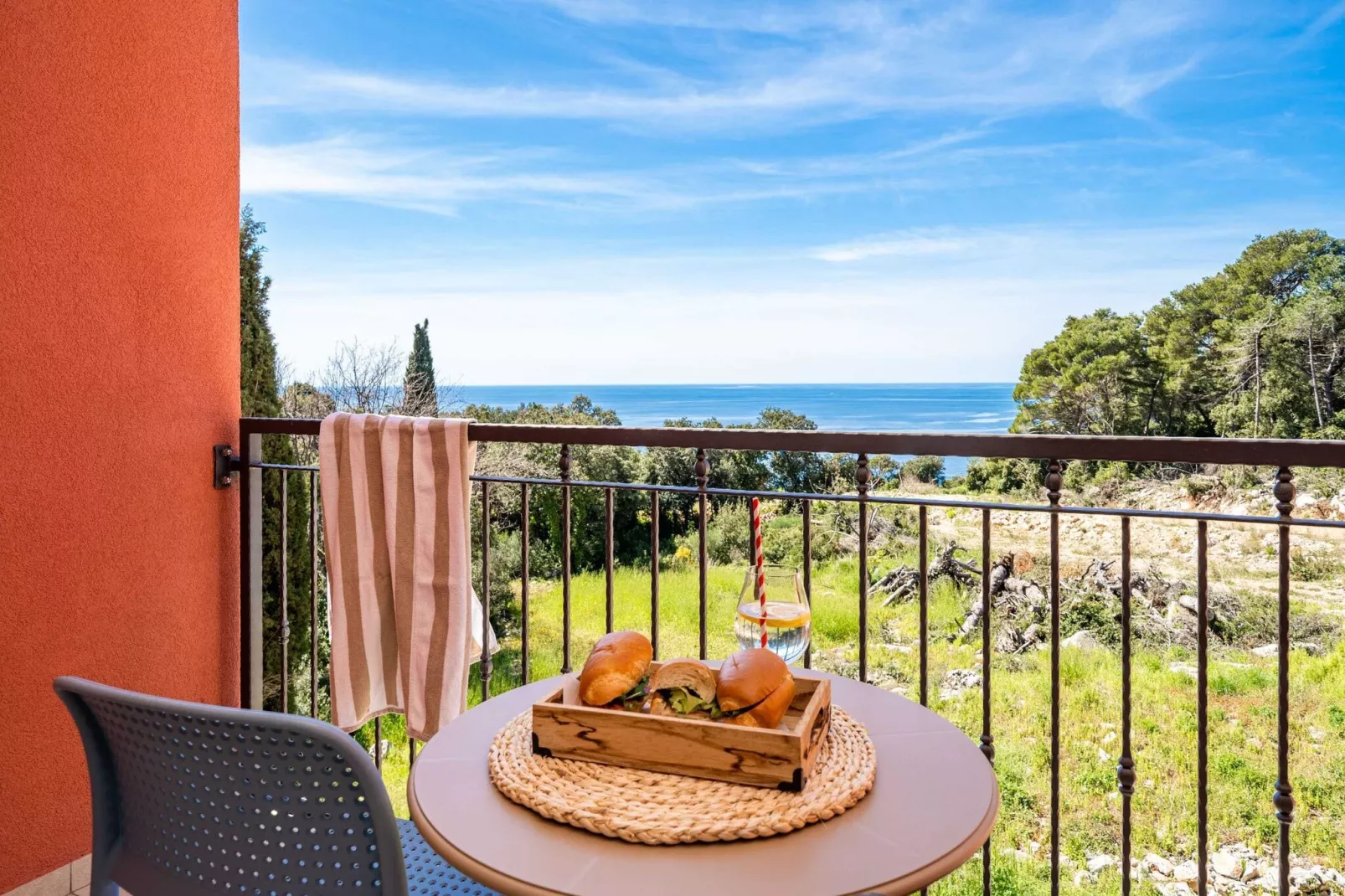 Apartments Villa Lukas - ''No.8'' One-Bedroom Apartment with Balcony and Sea View-View