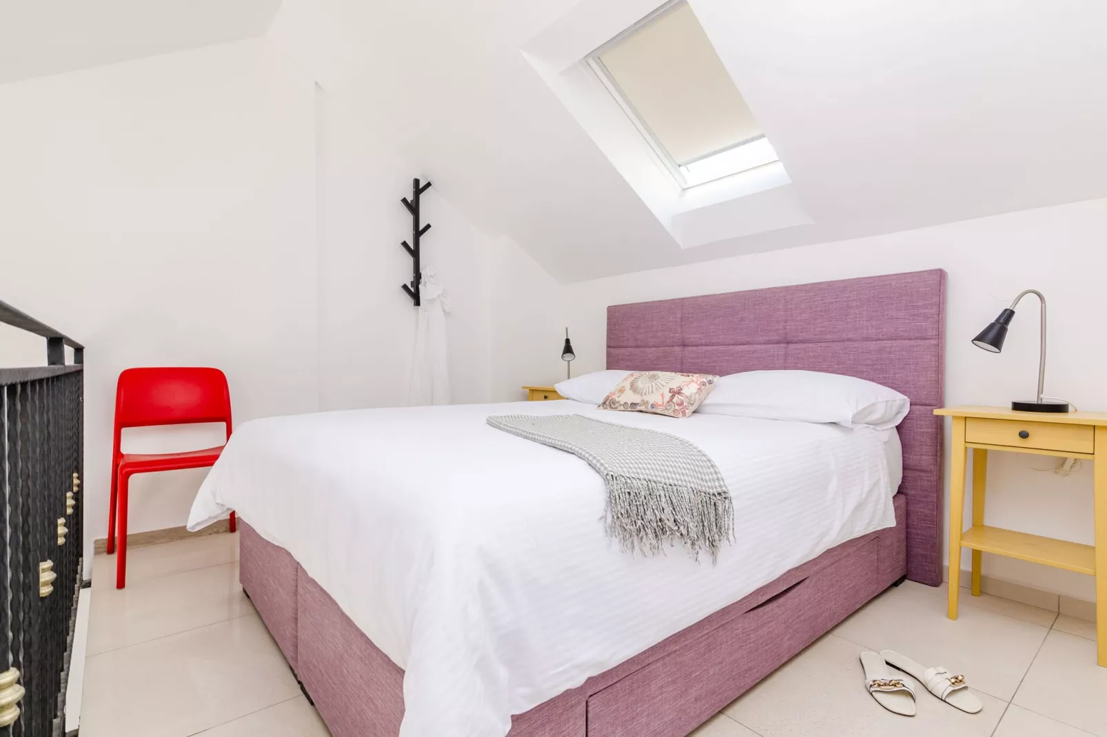 Apartments Villa Lukas - ''No.10'' Gallery Studio Apartment with Balcony and Sea View-Bedroom