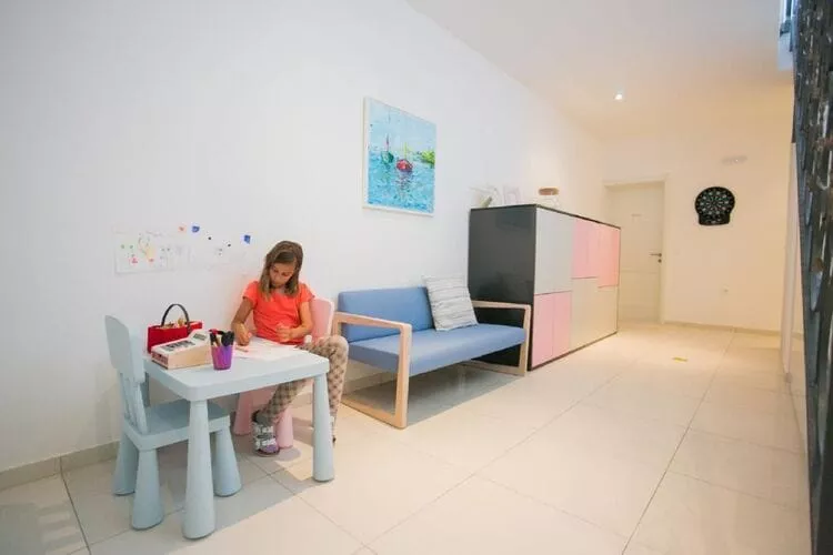 Apartments Villa Lukas - ''No.11'' Gallery Studio Apartment with Balcony and Sea View-Indoor